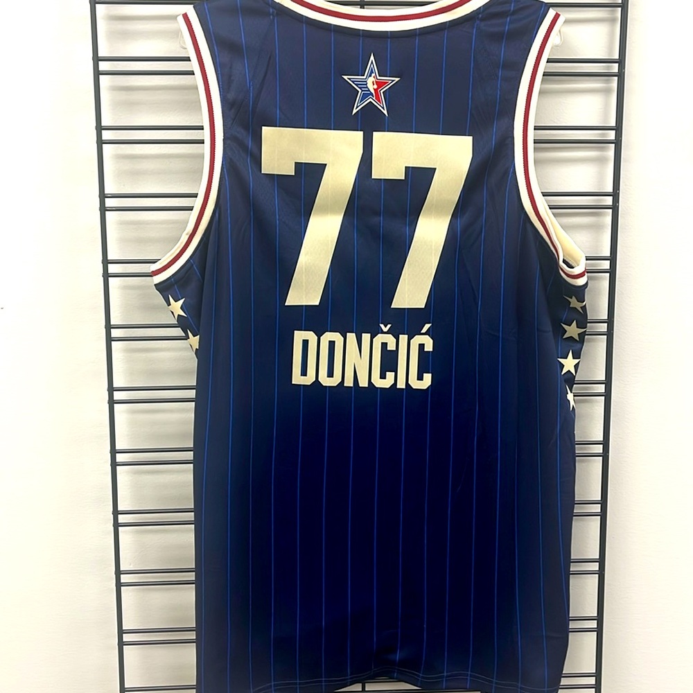 All-Star Basketball Jersey - Dončić - 77